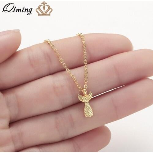 QIMING Tiny Mermaid Tail Necklace Women Gold Jewelry Engraved Fairytale Pendant Necklace Birthday Gift Dropship