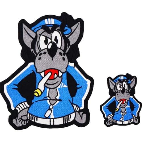 LARGE GRAY WOLF SMOKING Embroidered Applique Sewing Label punk Patches Clothes Stickers Apparel Accessories Badge