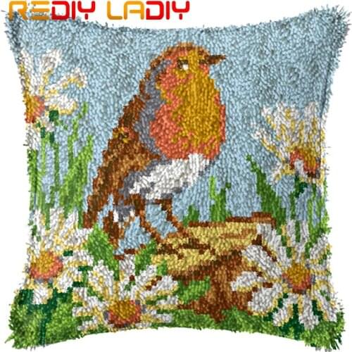 Latch Hook Cushion Bird & Daisy Pre-Printed Canvas Cushion Cover Acrylic Yarn Crochet Pillow Case Hobby & Crafts Home Decor Gift