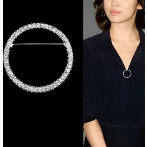 Korean simple creative circle brooch female accessories round brooches coat scarf pin buckle atmospheric corsage