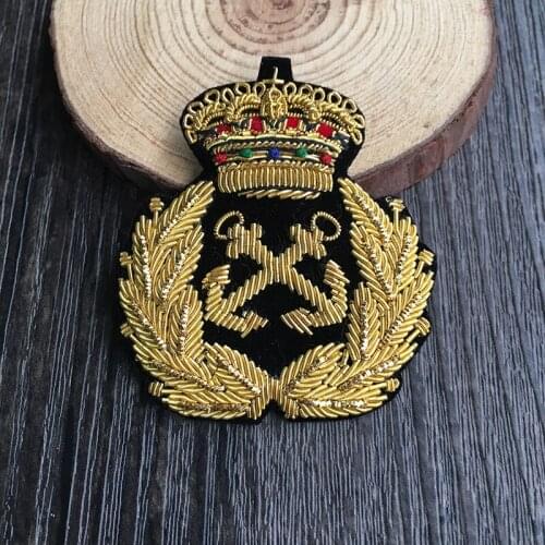 2019 French wheat crown design hand-embroidered Indian silk Chapter Accessories