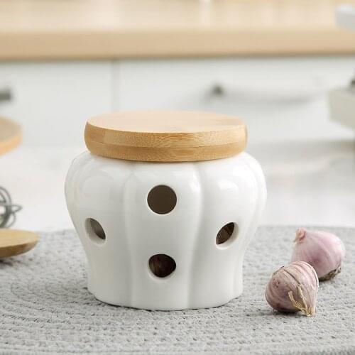 Creative Ceramic Storage Cans Garlic Ginger Storage Tank Jar Bamboo Cover Kitchen Organizer Tools Home Decoration Accessor