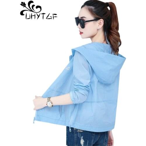 UHYTGF Women oversized sun protection clothing long sleeve hooded short coat Anti-UV breathable comfort thin summer tops 4XL 927