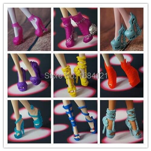 Free shipping 5 pairs / lot New Fashion shoes for Monster toys Doll ,accessories for monster inc doll
