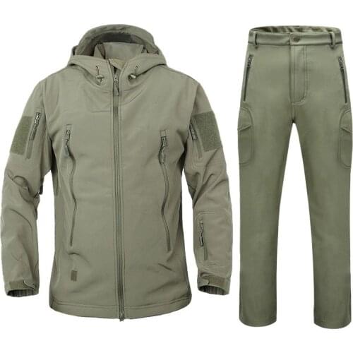 Men autumn winter jacket coat soft shell shark skin clothes, waterproof military clothing camouflage jacket