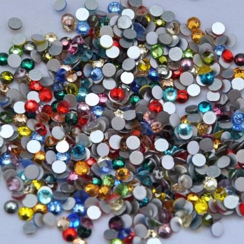 2018 New arrival MIXED COLOR Non hot fix Nail Rhinestones Crystal swarovsky gold champange Loose Strass for Nails Decorations