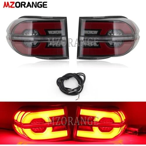 2 Pcs LED Rear Tail Light For Toyota FJ Cruiser 2007-2015 Running Light Brake Lamp Dynamic Turn Signal Taillight Car Assembly