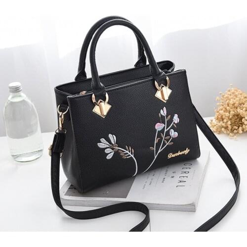 YINGPEI Women Handbags Top-Handle Shoulder Bag Fashion Casual Bag 2018 Cat PU Leather Ladies Spring Famous Brands Black Tote New