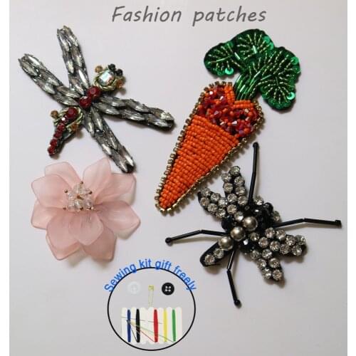 Fashion 3D beaded patches for clothing Sew on patch flower decorative parches bordados para ropa Embroidery applique for clothes