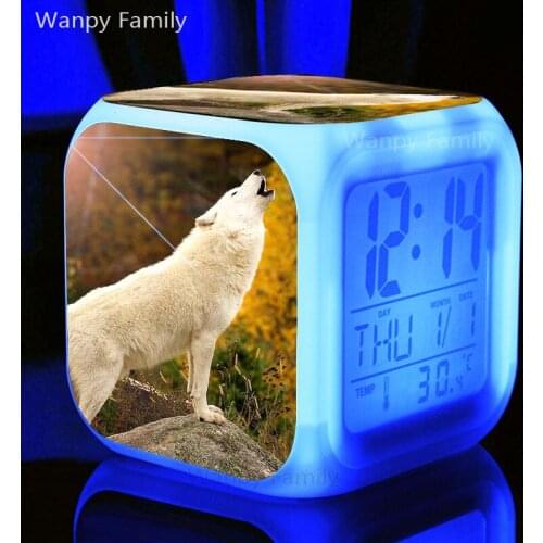 Wolf howl Arctic wolf Alarm Clock For Childrens room bedroom Bedside Desktop Multifunction Color Changing Digital Alarm Clocks