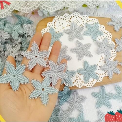 20 Pieces 2cm Water Soluble Cotton Embroidery DIY Manual Daisy Flower Lace Patch Applique for Clothes