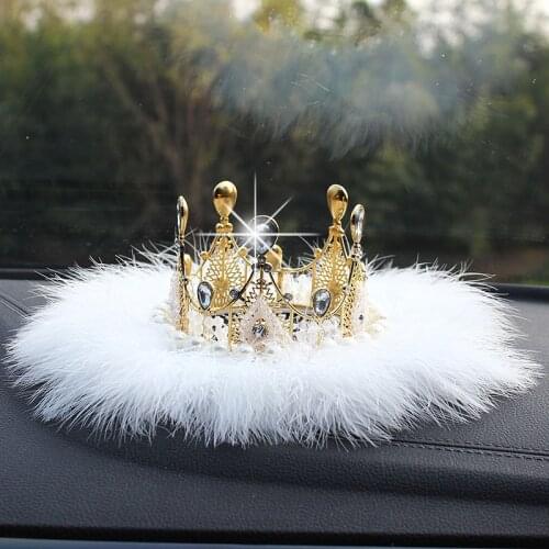 Car Ornament Bling Rhinestone Crown Feather Interior Dashboard Decoration Crystal Anti Slip Mat For Women Auto Accessories