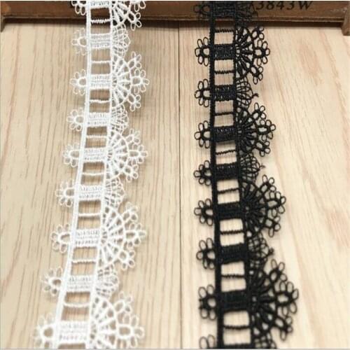 1 yard 3cm Width Handmade Lace Trim Patchwork Material White Black Lace Ribbon DIY Garment Sewing Accessories