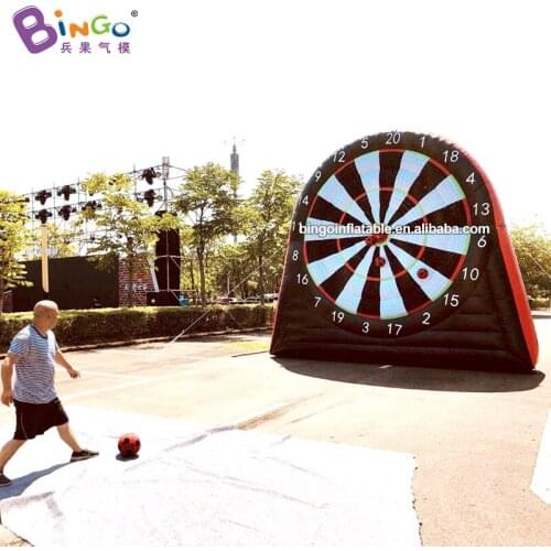 Custom made 5m height inflatable dart board football / inflatable football darts / inflatable dart board toys