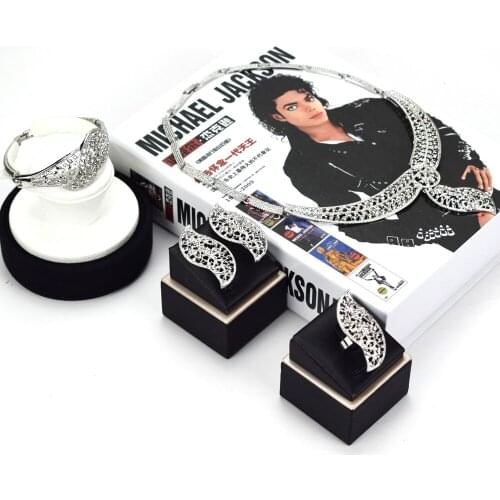 Sakura Love Dubai Africa Jewelry Set Gold Earrings Necklace Bracelet Ring Glamour Woman Wedding Jewelry Fashion Style Party