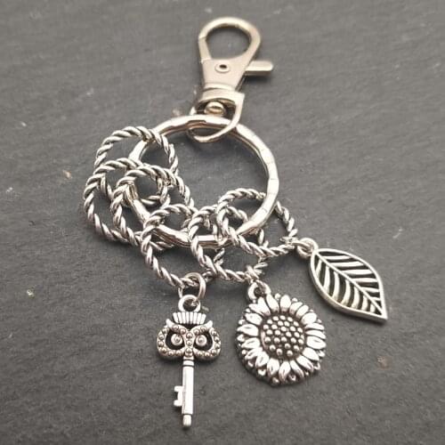 New keychain girl cute keychain art sunflower small fresh pendant forest series multi-ring keychain DIY handmade jewelry