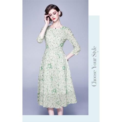 2021 Spring Women Dress Casual O-neck Three Quarter A-line Embroidery Flower Fashion Elegant Green Mid-Calf Dress