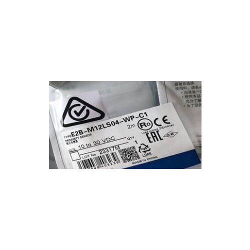 Original In New box E2B-M12LS04-WP-C2