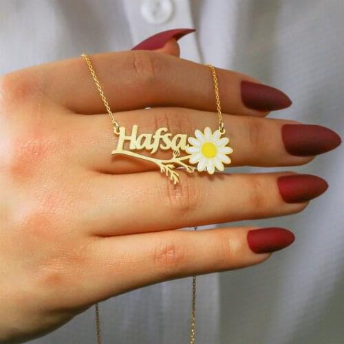 Personalized Is Gold Color 925 K Silver Lady Daisy Necklace