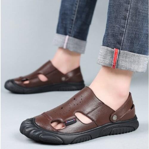 Leather Sandals Mens Summer 2021 New Soft Leather Casual Beach Shoes Mens Wear-resistant Baotou Slippers Men Hiking Sandals