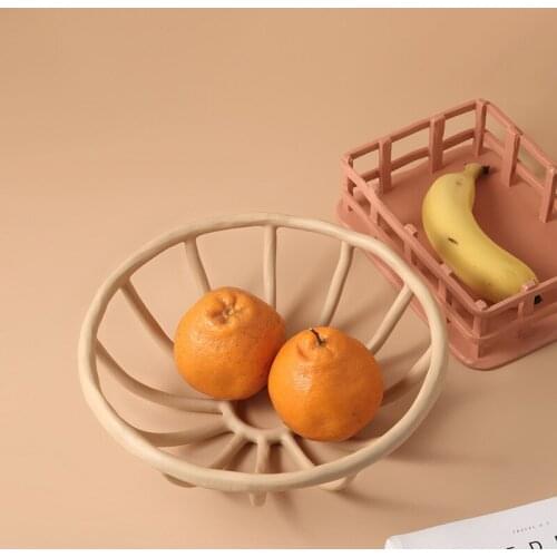 Nordic creative resin personality empty fruit plate family living room porch desktop fruit plate snack candy bowl furniture craf