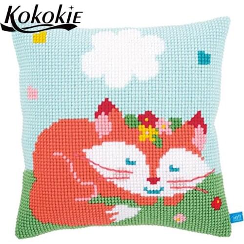 Handmade embroider needlework kits diy cross stitch pillow kits decorative cartoon pillow sewing mats embroidery yarn pillowcase