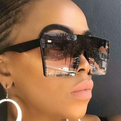 Fashion Oversized Square Fishing Sunglasses Retro Gradient Big Frame Fishing Sun Glasses Women One Piece Shade Mirror Clear Lens