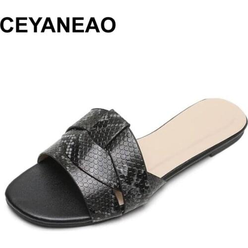 CEYANEAONew Slides Women Summer Slippers Outdoor Casual Beach Shoes Fashion Serpentine Slip-on Womens Slippers Female Sandals