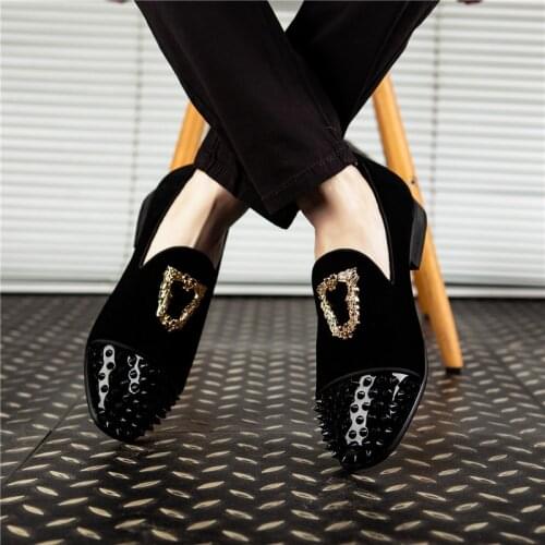 MEIJIANA Europe Style Men Velvet Loafers Party wedding Shoes Embroidered red black Velvet Slippers Driving moccasins for mens