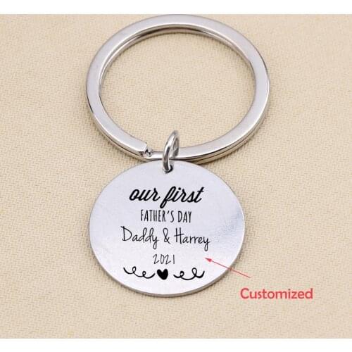 Charm Keychain Custom Name Date Stainless Steel Keyring Family Men Our Pirst Fathers Day Jewelry Gift Daddy Papa Car Key Holder