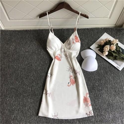Nightdress new flamingo strap badjas small chest gathered sexy belt chest pad nightgown female summer thin section home service