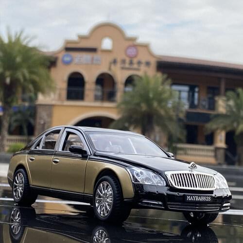 1:24 Maybachs S650 Alloy Car Diecasts Toy Metal Vehicle Sound And Light Pull Back Model Simulation Collection Gifts Toys Boys