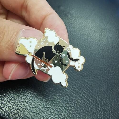 Halloween gifts pin for children