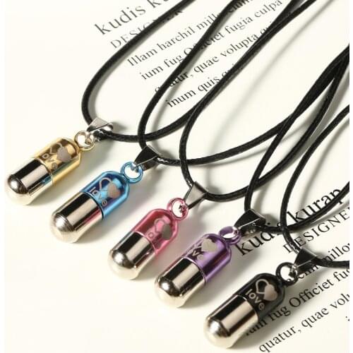 Vintage Classic Metal Urn Cremation Leather Chain Necklace Women Men Simple Double Heart Shape Ash Holder Keepsake Pill Necklace