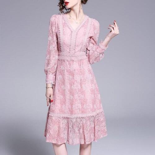 2019 New Arrival Bohemian A-line Solid Lace dress women fashion elegant Knee-length Regular Empire V-neck Spring Dresses