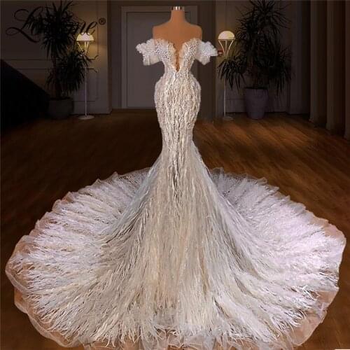 Lowime Luxury Feathers Long Dubai Evening Dresses Off The Shoulder Handmade Pearls Party Gowns Robes Arabic Mermaid Prom Dress