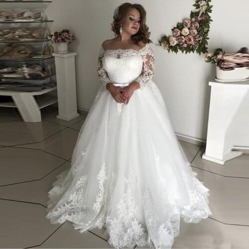 Vintage Square Collar Appliqued Lace Wedding Dress Long Sleeve vestido de noiva Plus Size Wedding Gowns robe mariage Bride Dress