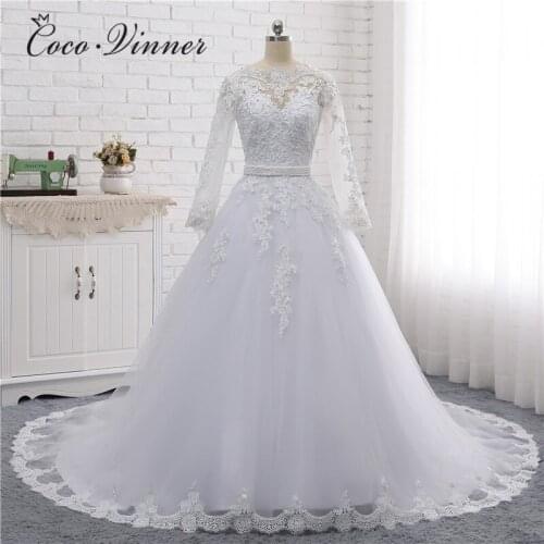 Boat Neck Beaded Sashes Vintage Wedding Dress Embroidery Appliques Pearls Crystal Beads Ball Gown Wedding Dresses W0007