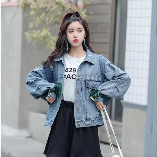 YUZACDWX 2019 Autumn Korea Kpop Womens Retro Flower Embroidery Denim Jacket Ripped Distressed Blue Coat Female