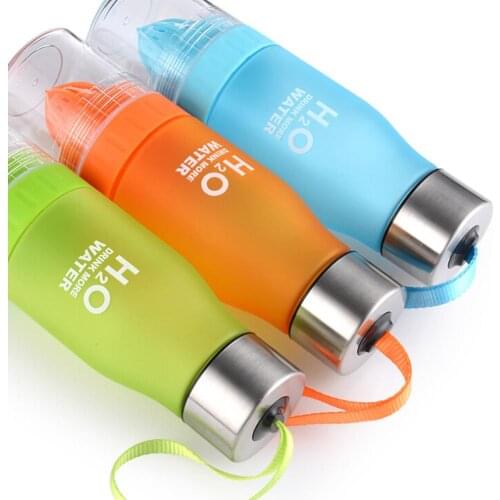 650ml Portable Outdoors Sports Bottle High Quality Tour Outdoor Bicycle Sports colorful manual juicing cup outdoor kettle