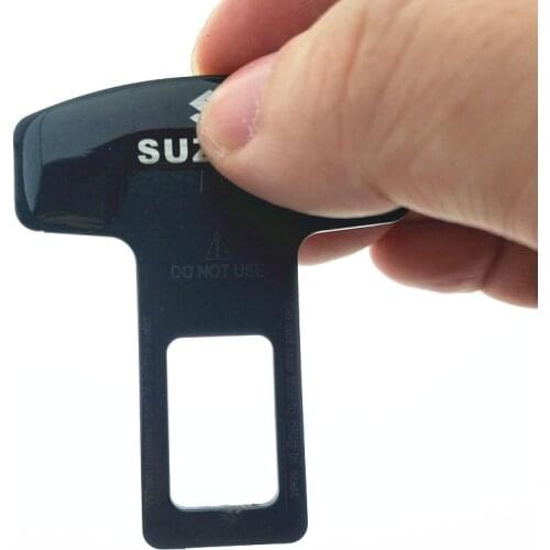 2pcs/lot quality zinc alloy car seat belt clip safety belt plug for Suzuki swift grand vitara sx4 jimny vitara car accessories