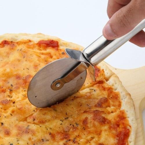 Stainless Steel Pizza Sturdy Wheel Cutter Pizza Knife Kitchen Tools Cutting Pizza Tools Kitchen gadget Tools pizza stone