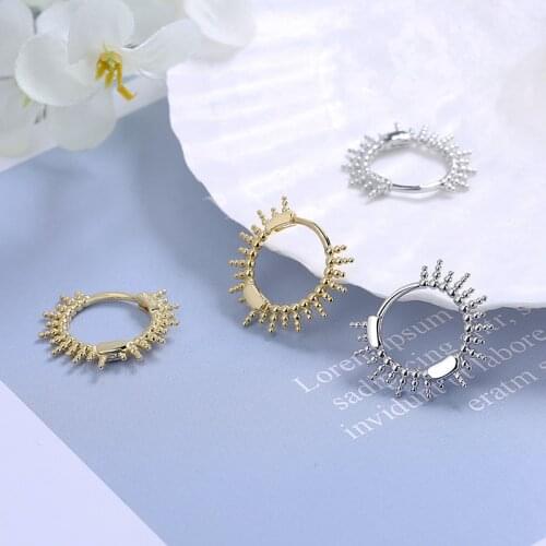 New Fashion Big Hyperbolic Hoop Earrings Creative Golden Radiant Sun Thin Huggies Charming Earring Piercing Jewelry For Women