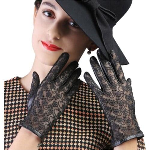 New Women Leather Touch Screen Gloves Fashion Sheepskin Embroidery Lace No Lining Spring And Summer Driving Black Mittens