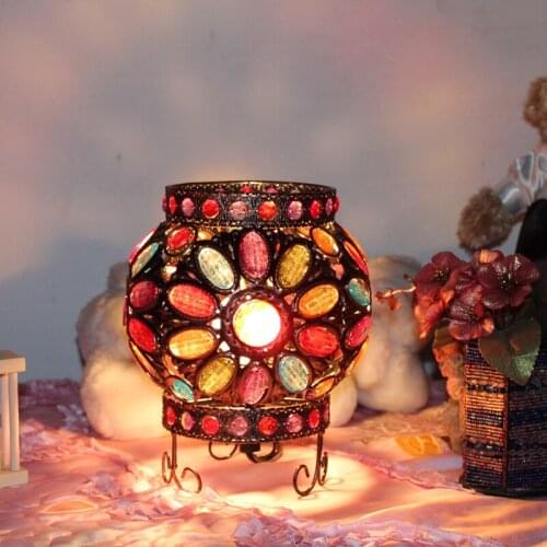 European retro pastoral spherical childrens room lamp bedroom bedside table lamp cafe bar restaurant decoration lamp WJ10