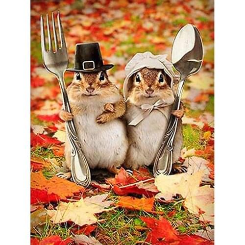 Lovely Squirrel warrior,5D DIY Full Square round Diamond Painting Mosaic rhinestone embroidery cross stitch home decor NEW1997