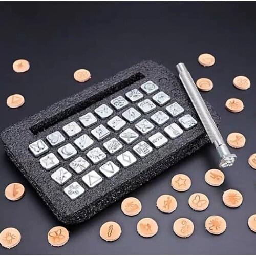32PCS Indian Symbol Pattern Stamper Set Leather Stamping Tool Punch Stamps Knurled Non-slip Handle Steel Punch Tools for DIY
