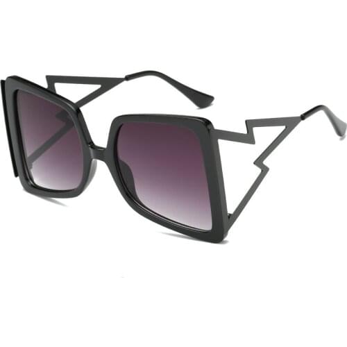 Hollow Oversize Square Sunglasses For Women 2021 New Fashion Bow Shape Bee Sun Glasses Female Gradient Black Pink Big Shades