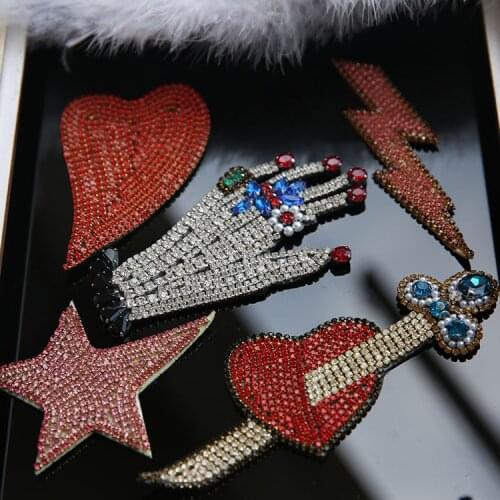 Handmade Rhinestone sequin Patches for clothing Sew on beaded patch hand heart appliqu decorative parches bordados para ropa