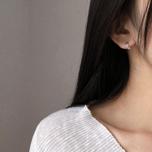 New Fashion Hoop Earrings Buckle Leaf For Women Round Simple Korean Creative Punk Charm Party Jewelry Accessories Gifts BOYULIGE
